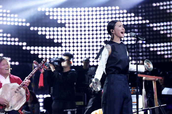 搖滾還可以這么玩，譚式搖滾勢不可擋